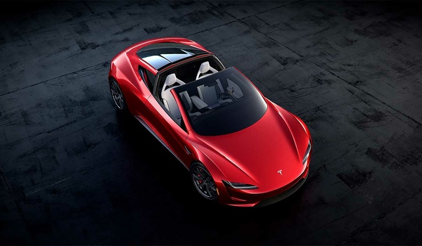 Tesla Roadster повременит с премьерой