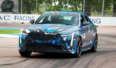 Cadillac CT4-V Plus
