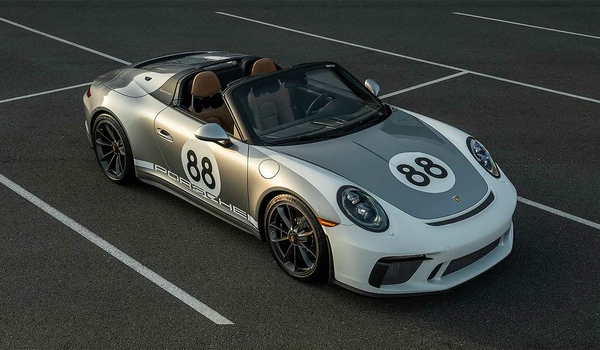 Porsche 911 пустили под молоток