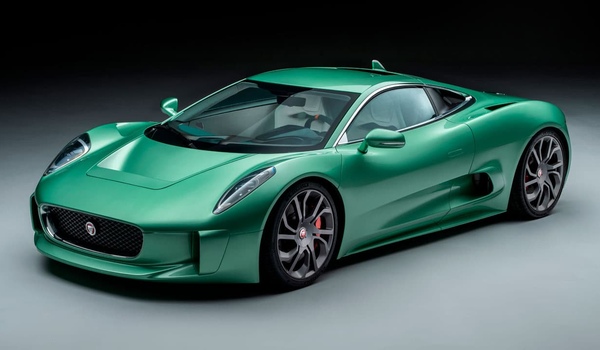 Jaguar C-X75 стал дорожным в двух экземплярах