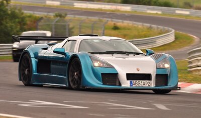 Koenigsegg Agera и Gumpert Apollo Speed