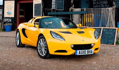 Lotus Elise S и Caterham 7 CSR200