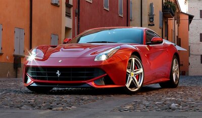 Ferrari F12berlinetta и Lamborghini Aventador LP 700-4