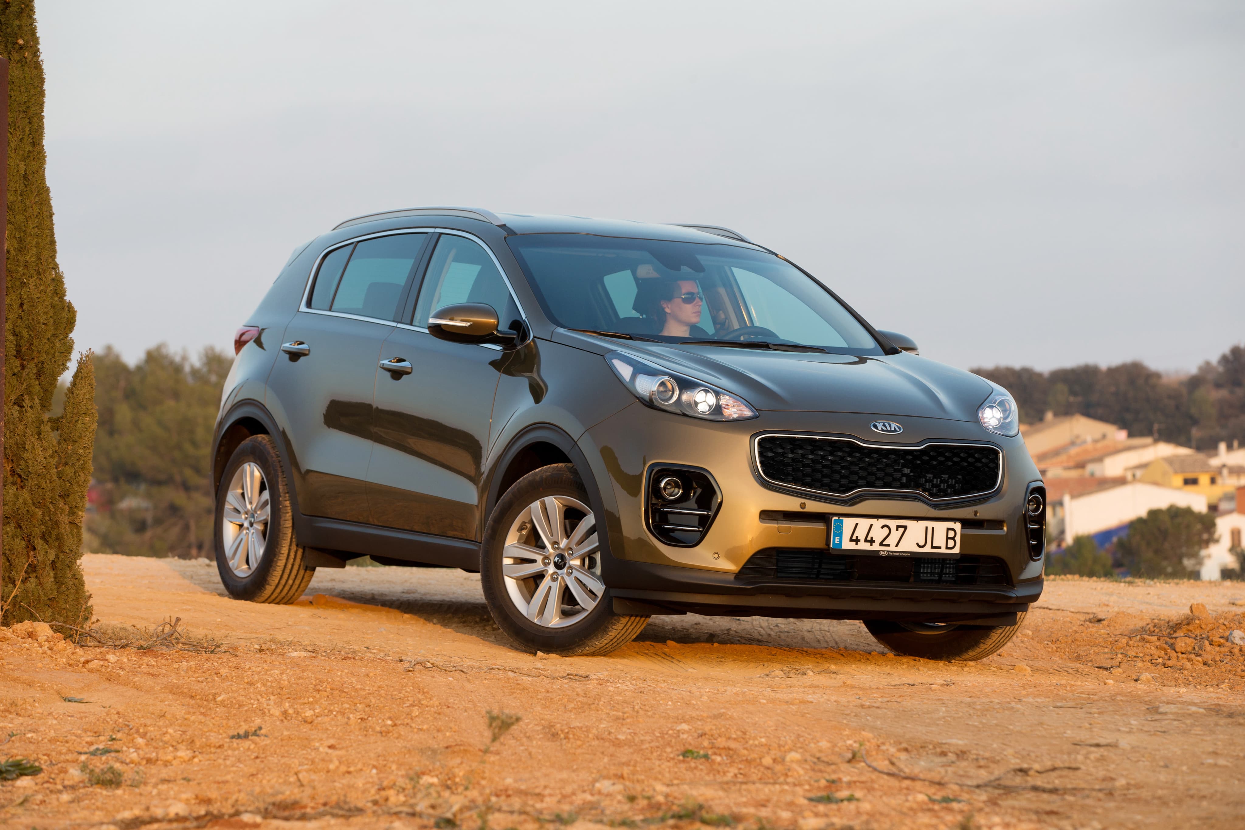 Kia sportage все поколения