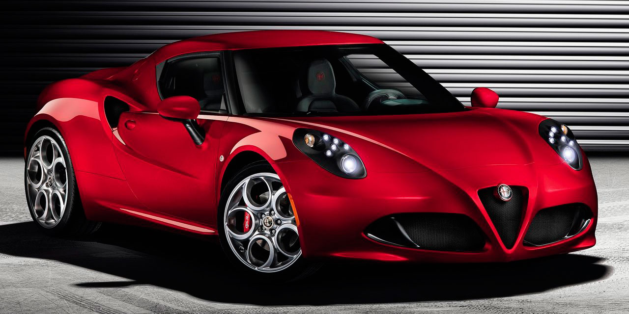 Новая Alfa Romeo 4C, цена Alfa Romeo 4C в 2013 году